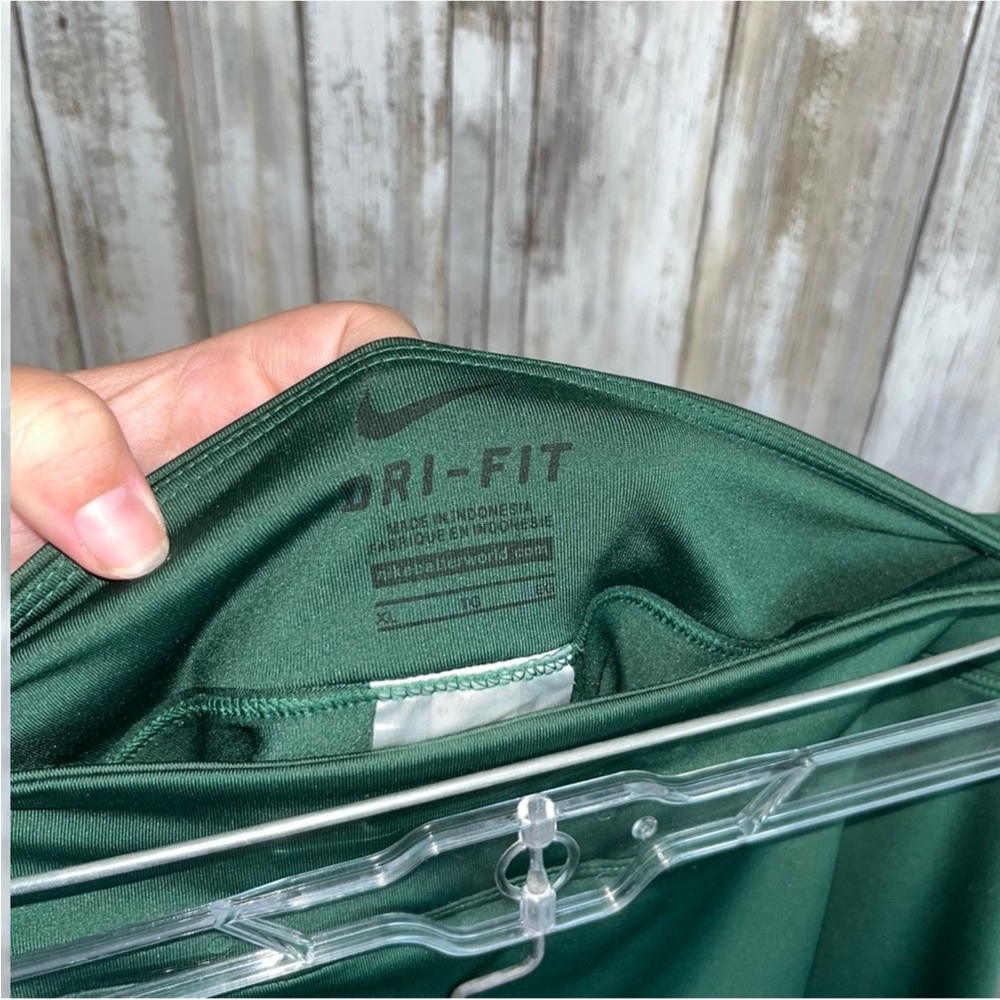 Nike Green Skort - Picture 5 of 5